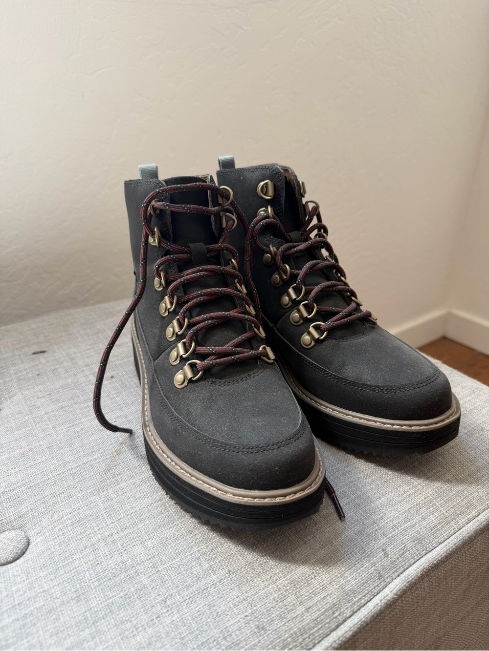 Teva Black and Brown Lace-Up Outdoor Boots